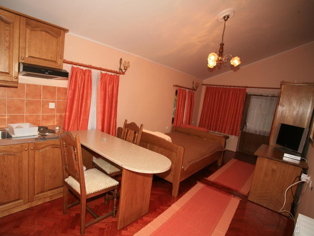 Apartments Vrata Baranje Bilje Quarto foto